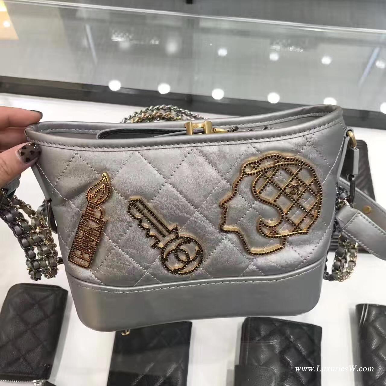 小香復古小牛皮 gabrielle hobo bag小號流浪包銀灰色 徽章款20cm