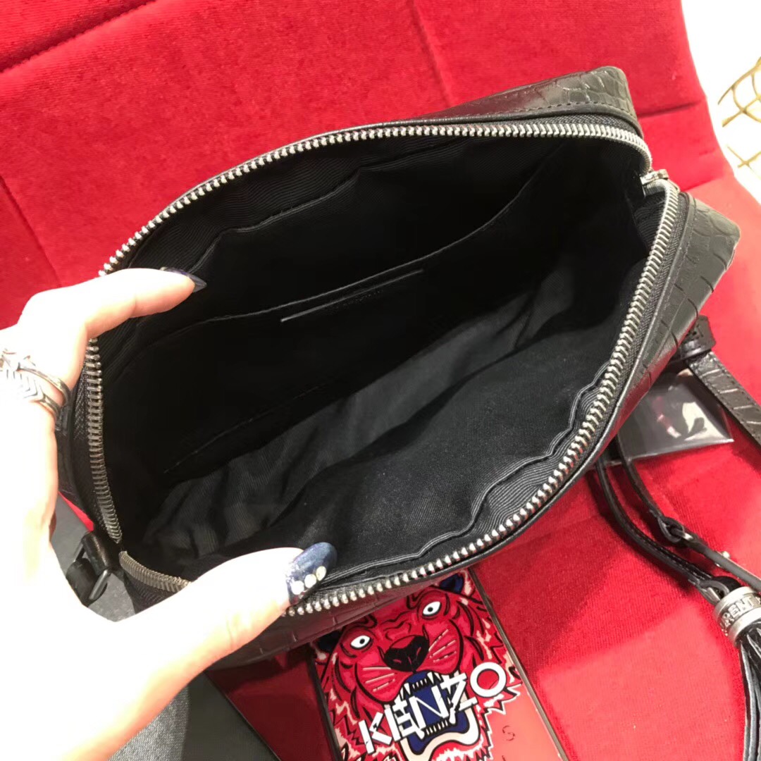 YSL Camera bag LOU啞光黑色小牛皮 鱷魚紋理壓花真皮相機包