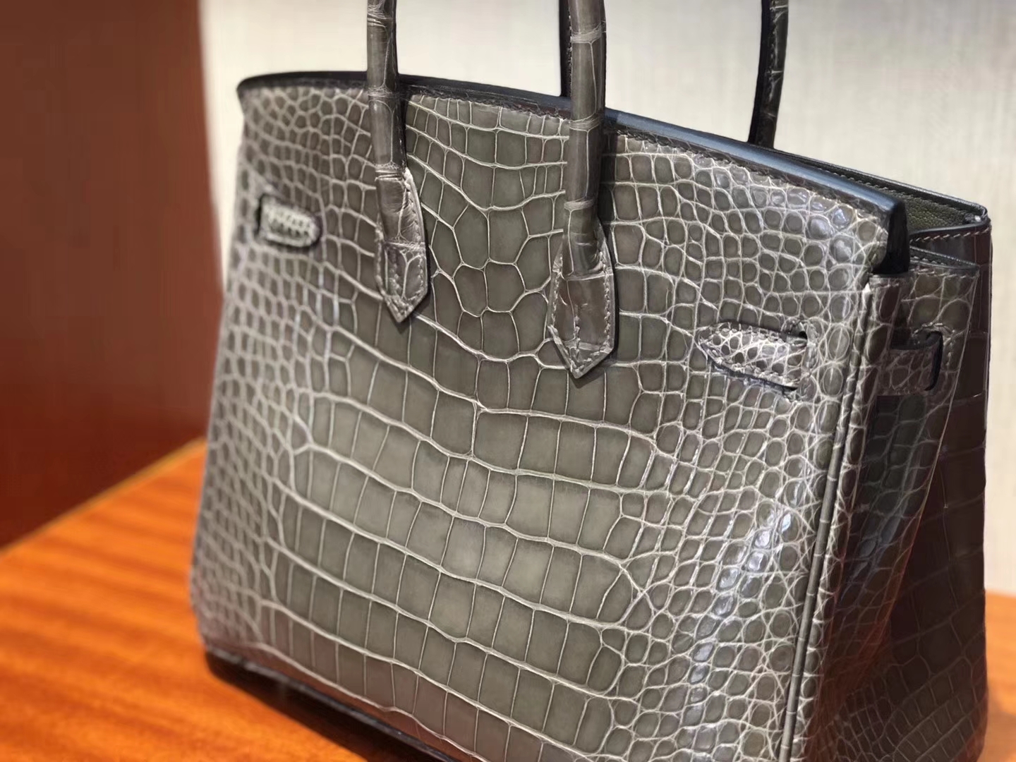 愛馬仕鱷魚皮鉑金包 Hermes Birkin 25 Bag 亮面兩點鱷魚皮C81斑鳩灰